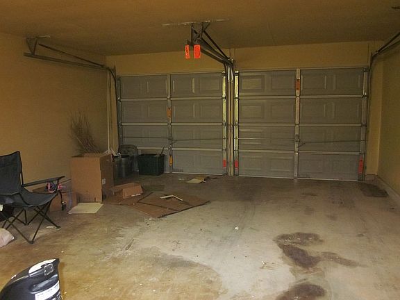 5th image of 5910 Brambletree St