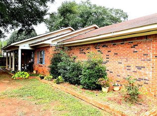 625 Magnolia St, Muscle Shoals, AL 35661