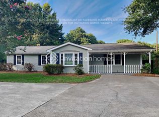 594 Eastside Dr, Dacula, GA 30019
