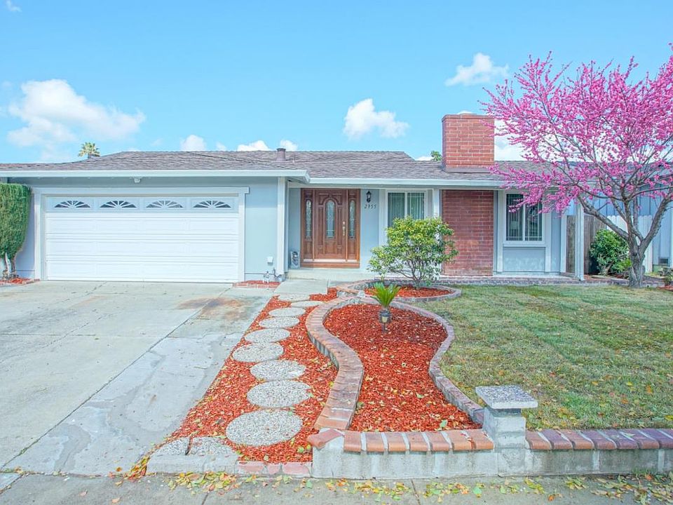 1st image of 2955 Camargo Ct