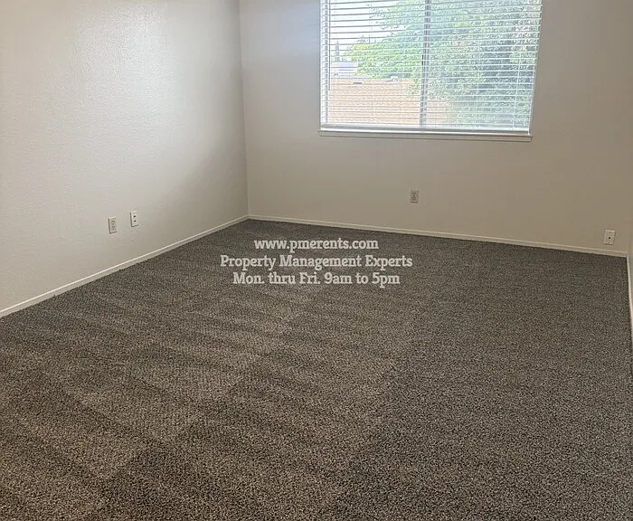 9130 Cornwall Dr — Photo 17