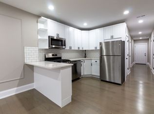 2817 N Talman Ave #2819, Chicago, IL 60618