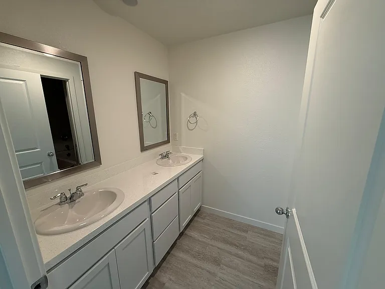 7016 Lone Sycamore St — Photo 6