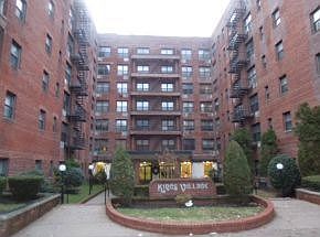 1st image of 1200 E 53rd St #33