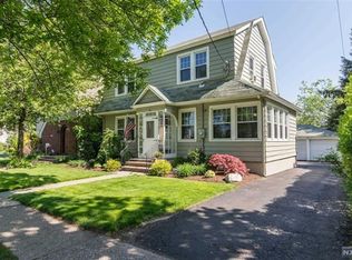 59 W Passaic St, Maywood, NJ 07607