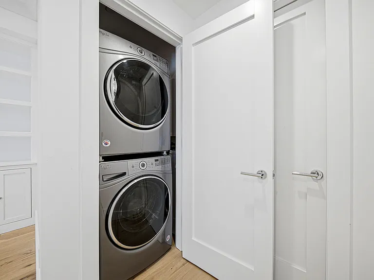 431 Marlborough St #3 — Photo 22