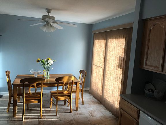 2nd image of 26923 Dogwood Ln