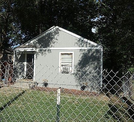 1st image of 2541 Lister Ave