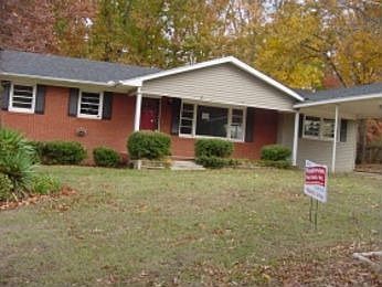 2nd image of 1021 Ivy St