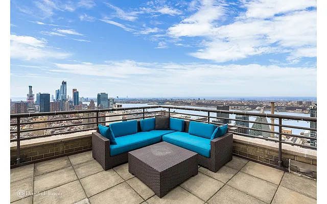 Rented by Douglas Elliman | media 6