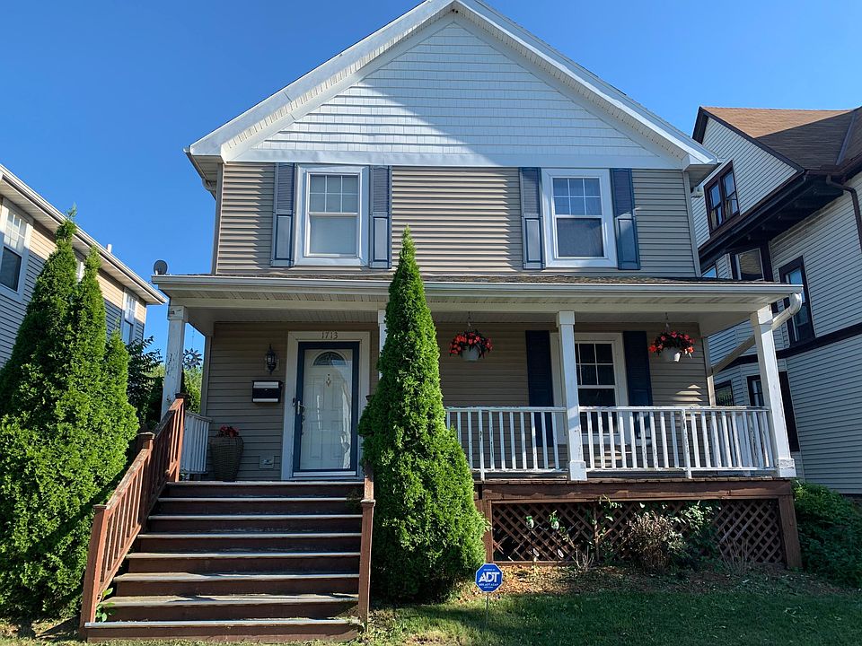 2nd image of 1713 W Wright St