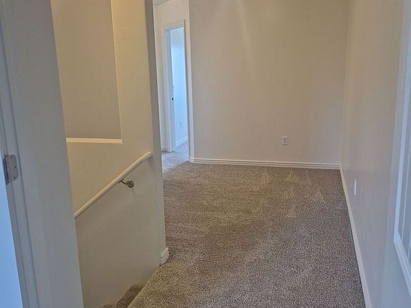 5th image of 1000 E Bluffview Dr #111