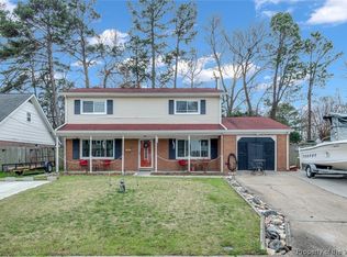708 Pinckney Ct, Newport News, VA 23601