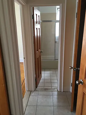 Rented by Metropolis International Realty Inc. | media 44