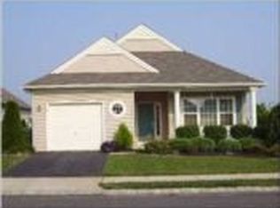 25 Arcadia Dr, Manchester, NJ 08759