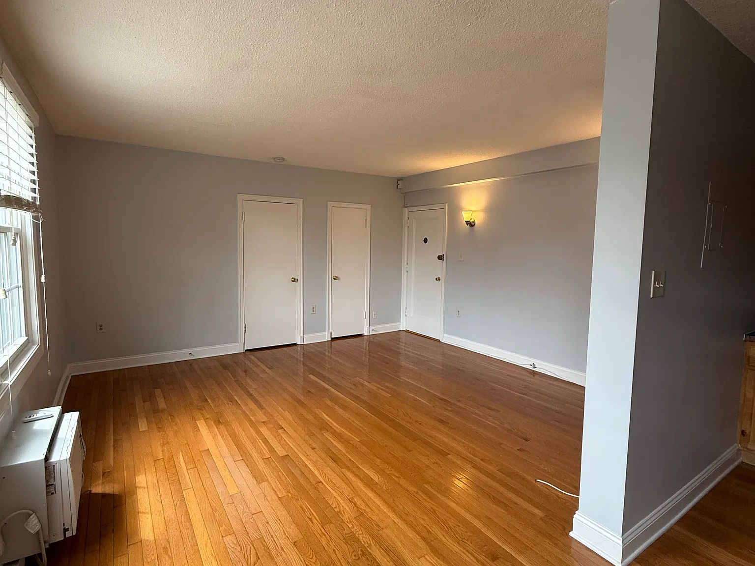 Studio, 400 sqft, $1,545 — Photo 4