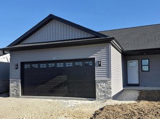 Washington Estates Condominium, Campbellsport, WI 53010