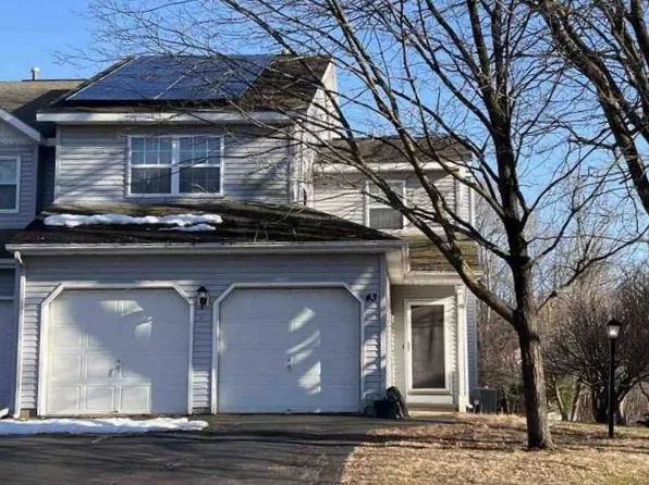 43 Brook St, Rensselaer, NY 12144