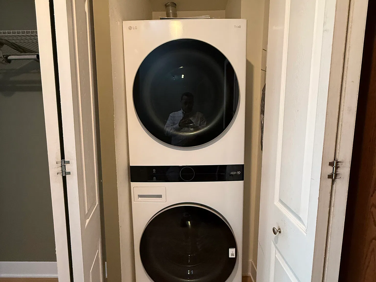 2 bed, 1020 sqft, $2,200 — Photo 1