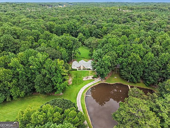 3rd image of 4098 Happy Valley Cir