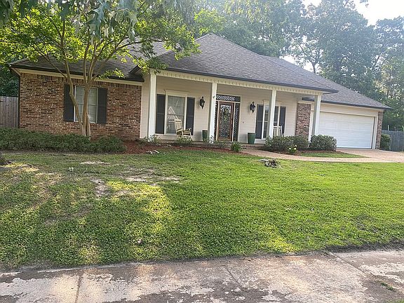 2nd image of 1013 Riverchase North Dr