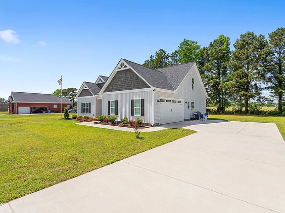 3rd image of 219 Winterlochen Dr