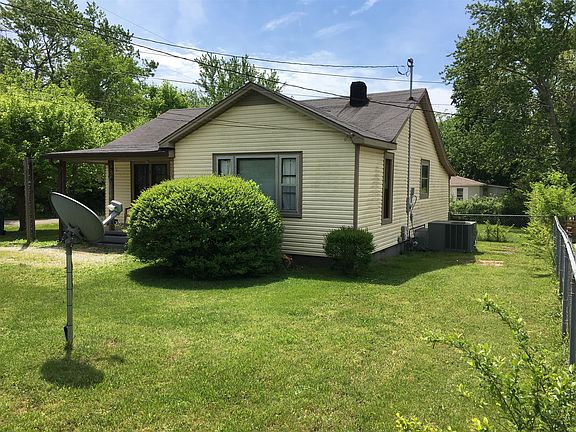 2nd image of 426 Oakdale Ave