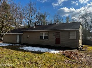 531 Waterdale Rd, South Williamsport, PA 17702