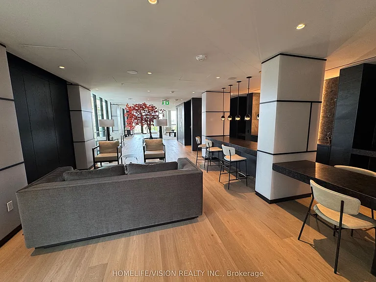 110 Broadway Ave #LPH12 — Photo 20