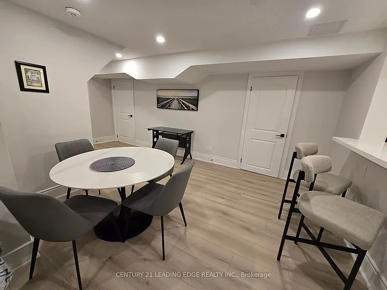 14 Porthclair Ct — Photo 17