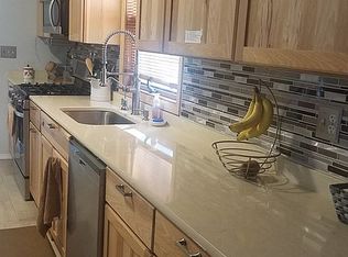 811 E Humphrey Ave, Rock Falls, IL 61071