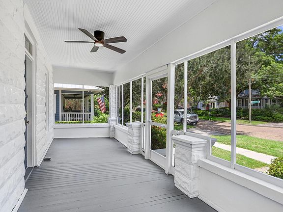 Front Porch - Newly Painted