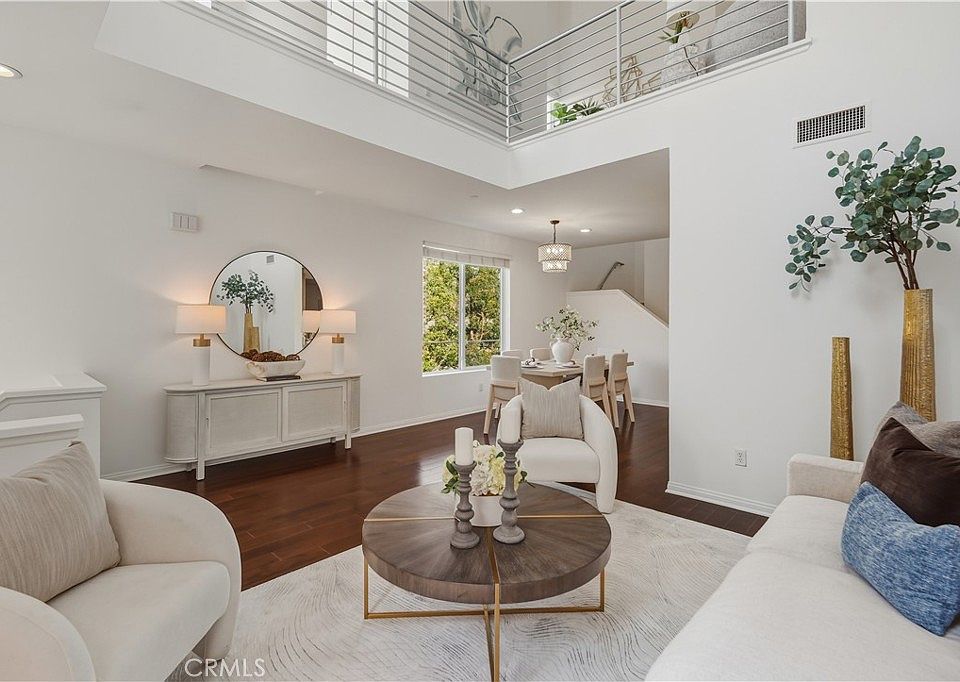 1st image of 607 Rockefeller #72