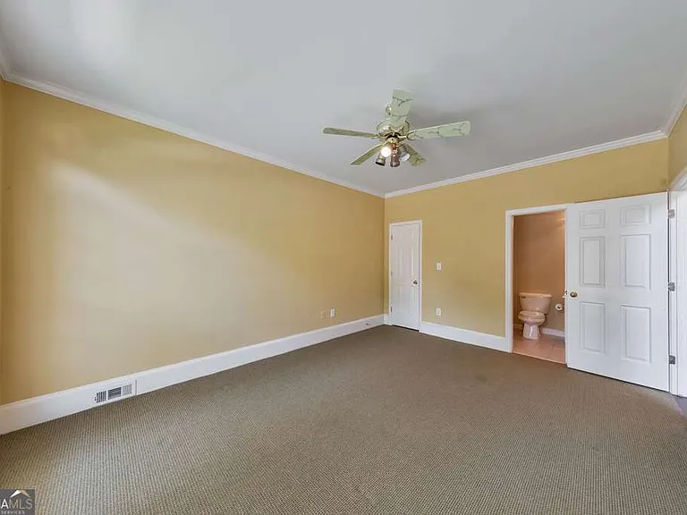 5321 Edgerton Dr — Photo 20