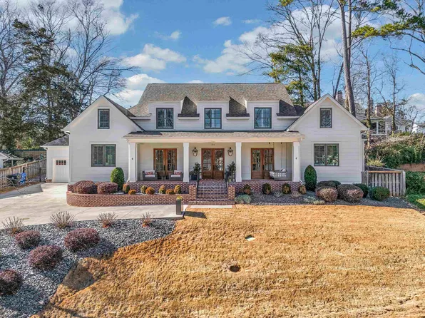 106 Oakview Dr, Greenville, SC 29605