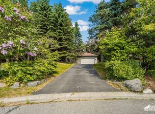 250 Botanical Cir, Anchorage, AK 99515