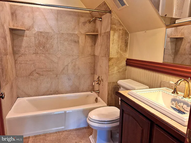 9078 Knoll Run Ln — Photo 28