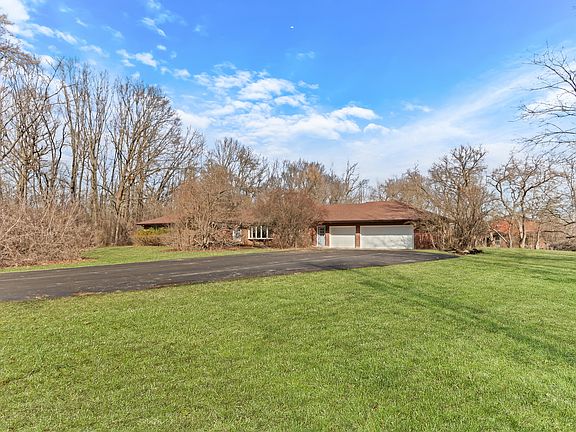 3rd image of 40335 N Mill Creek Rd