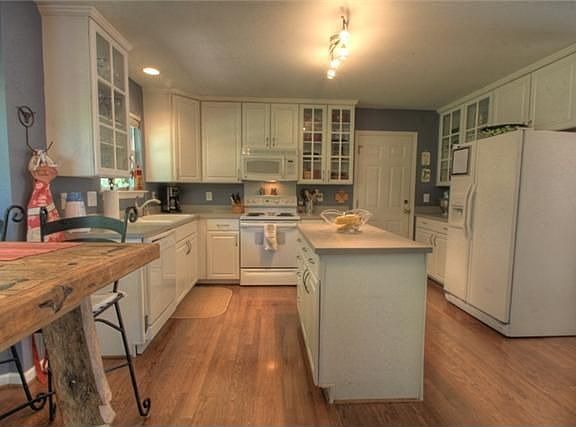 Home for Sale in Nashville, Tennessee $229,922