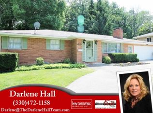 756 E Robinson Ave, Barberton, OH 44203