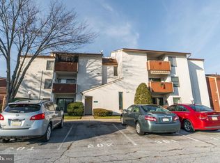 843 Melissa Ct APT 102, Enola, PA 17025