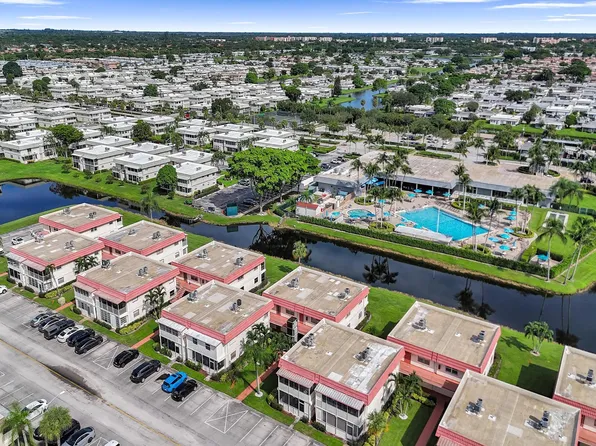 40 Saxony A, Delray Beach, FL 33446
