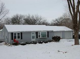 1205 N 7th St, Lansing, KS 66043