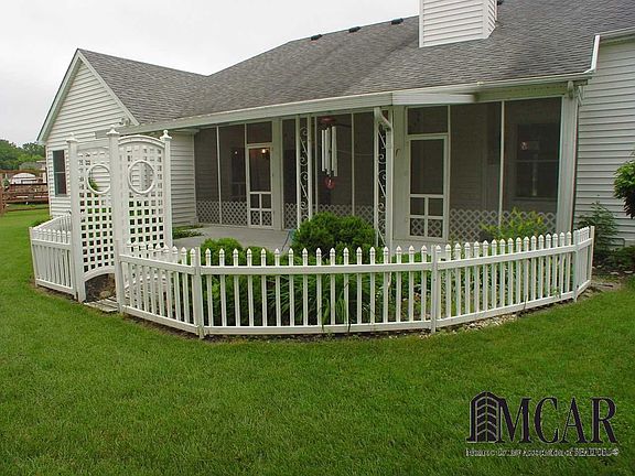 4th image of 2775 Chapel Creek Dr