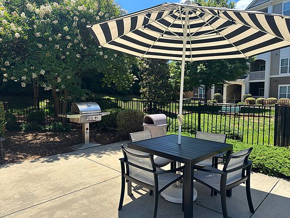 Pool Outdoor Grilling Station
