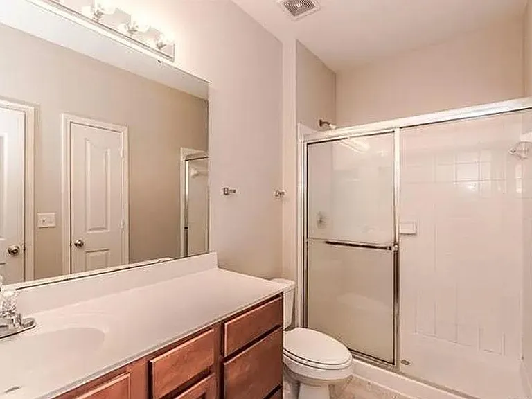 10518 Hill Point Ct — Photo 12