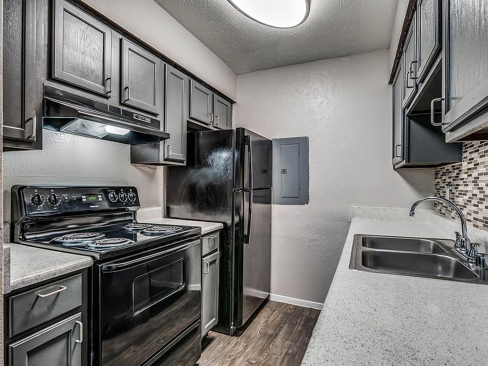 Oakmont Apartment Homes 834 Timberlake Dr Arlington TX Zillow