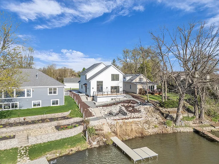 6255 S Linnie Lac Pl — Photo 1