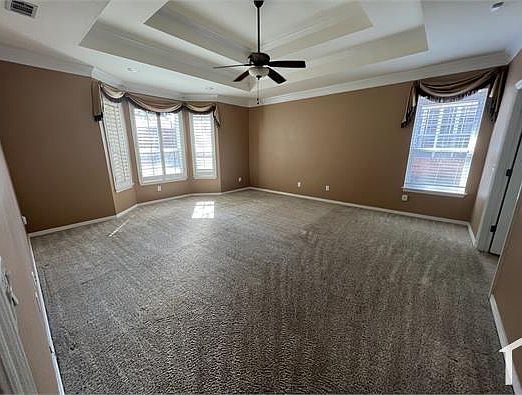 3rd image of 3805 Whitehaven Dr