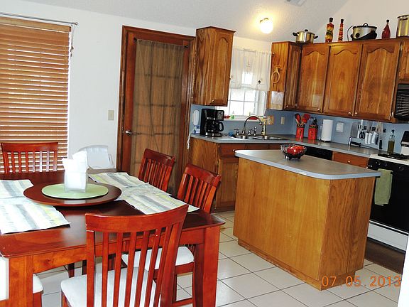 Kitchen includes Island